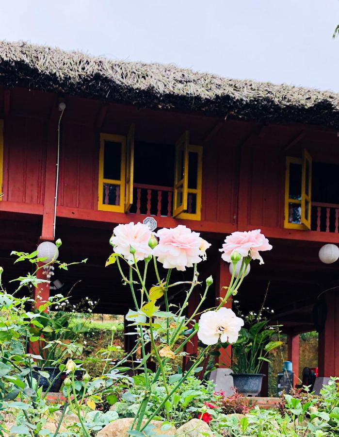 Pai Bjooc Homestay Tuyen Quang Exteriör bild