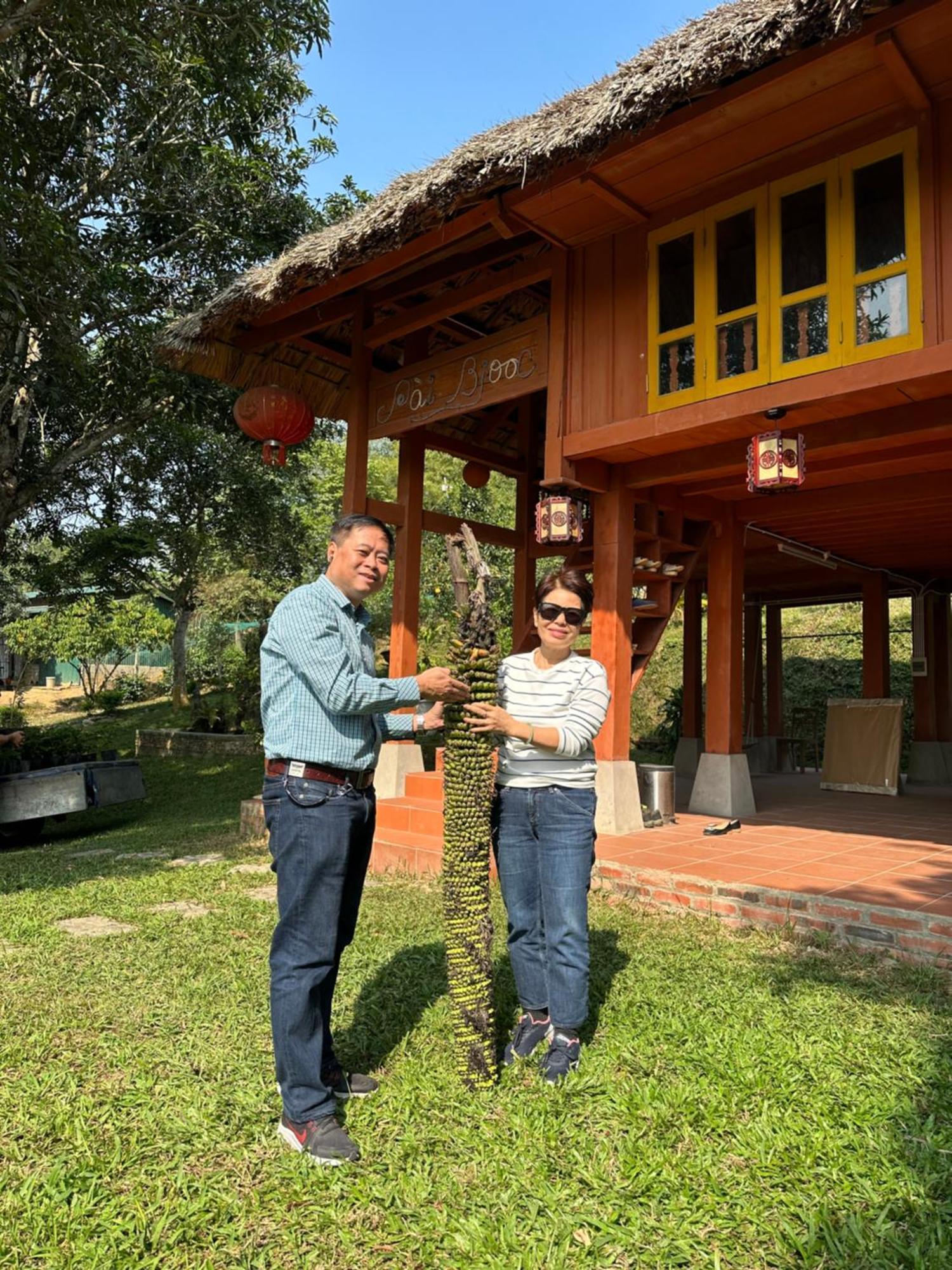 Pai Bjooc Homestay Tuyen Quang Exteriör bild