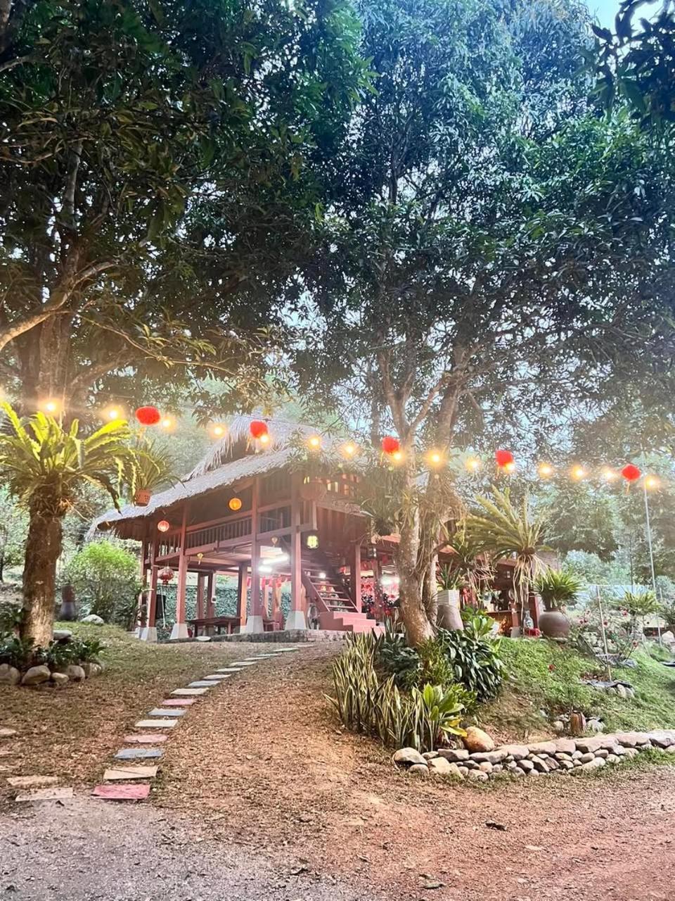 Pai Bjooc Homestay Tuyen Quang Exteriör bild